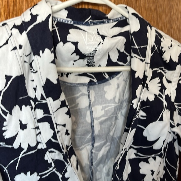 Bamboo blazer - Picture 2 of 5